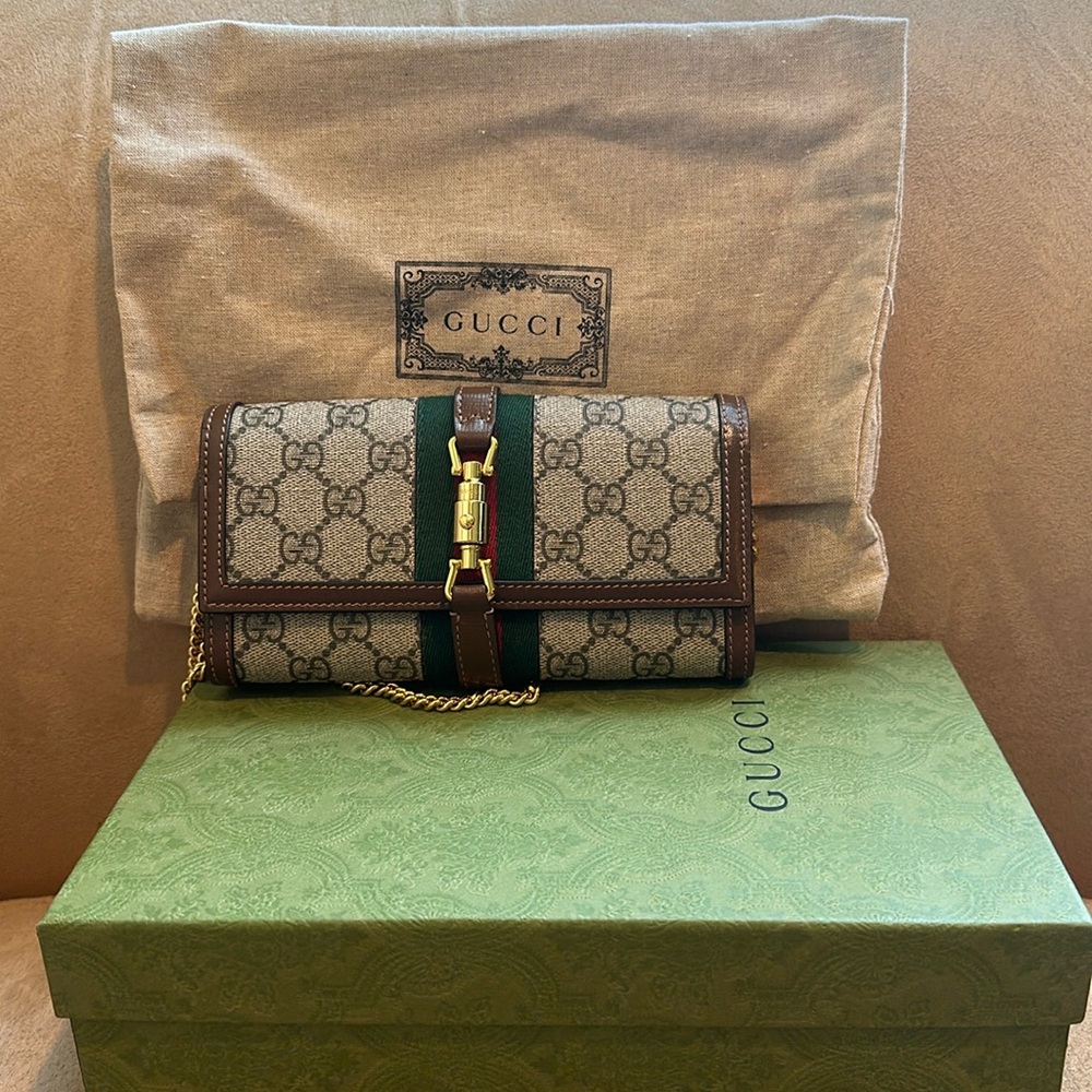 Gucci Jackie 1961 GG Supreme Canvas & Leather Wallet On Chain